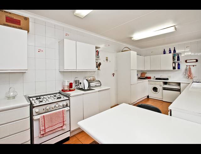 3 BEDROOM HOUSE FOR SALE IN NORWOOD